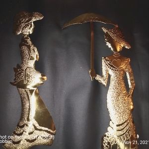 Home Interior "Umbrella Ladies"